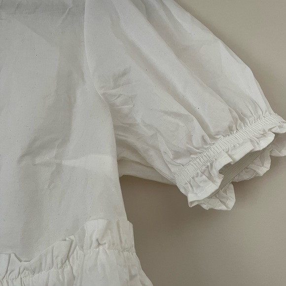 COPY - H&M White Peplum Top Size M - Picture 3 of 3